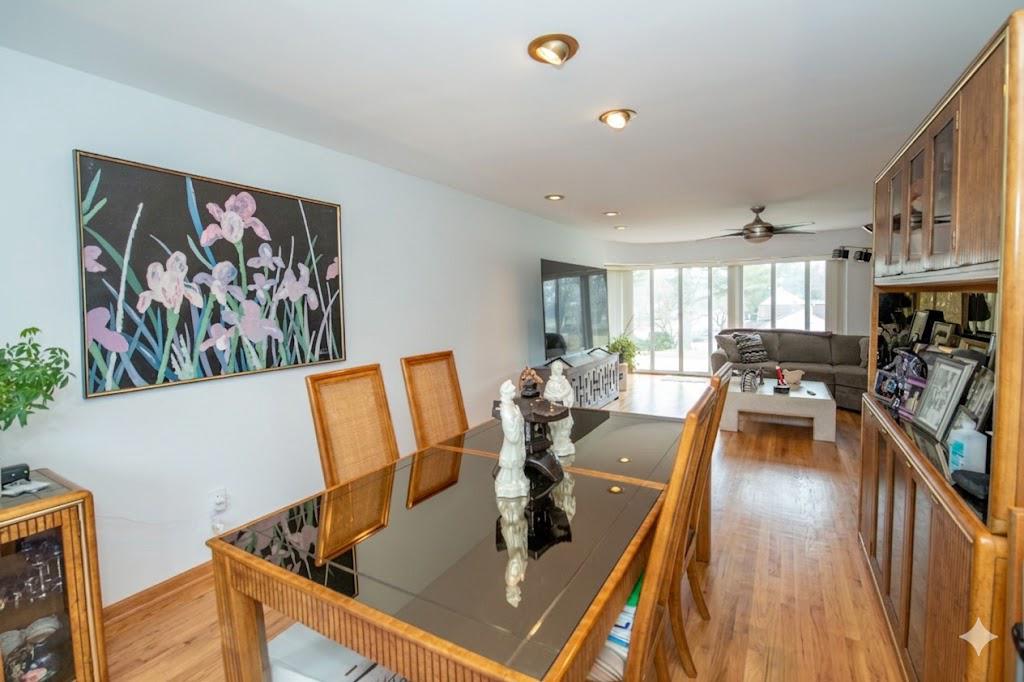 1180 Ballytore Road Huntingdon Valley, PA 19006 - Photo 12 of 41 Dining room with AI Hardwood flooring