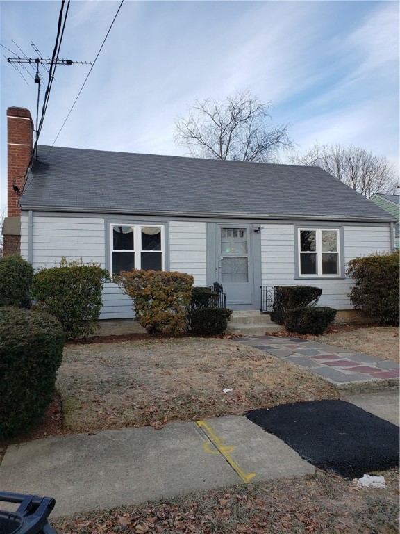 45 Edgemere Road Pawtucket, RI 02861 - Photo 2 of 22 Gallery Image 2