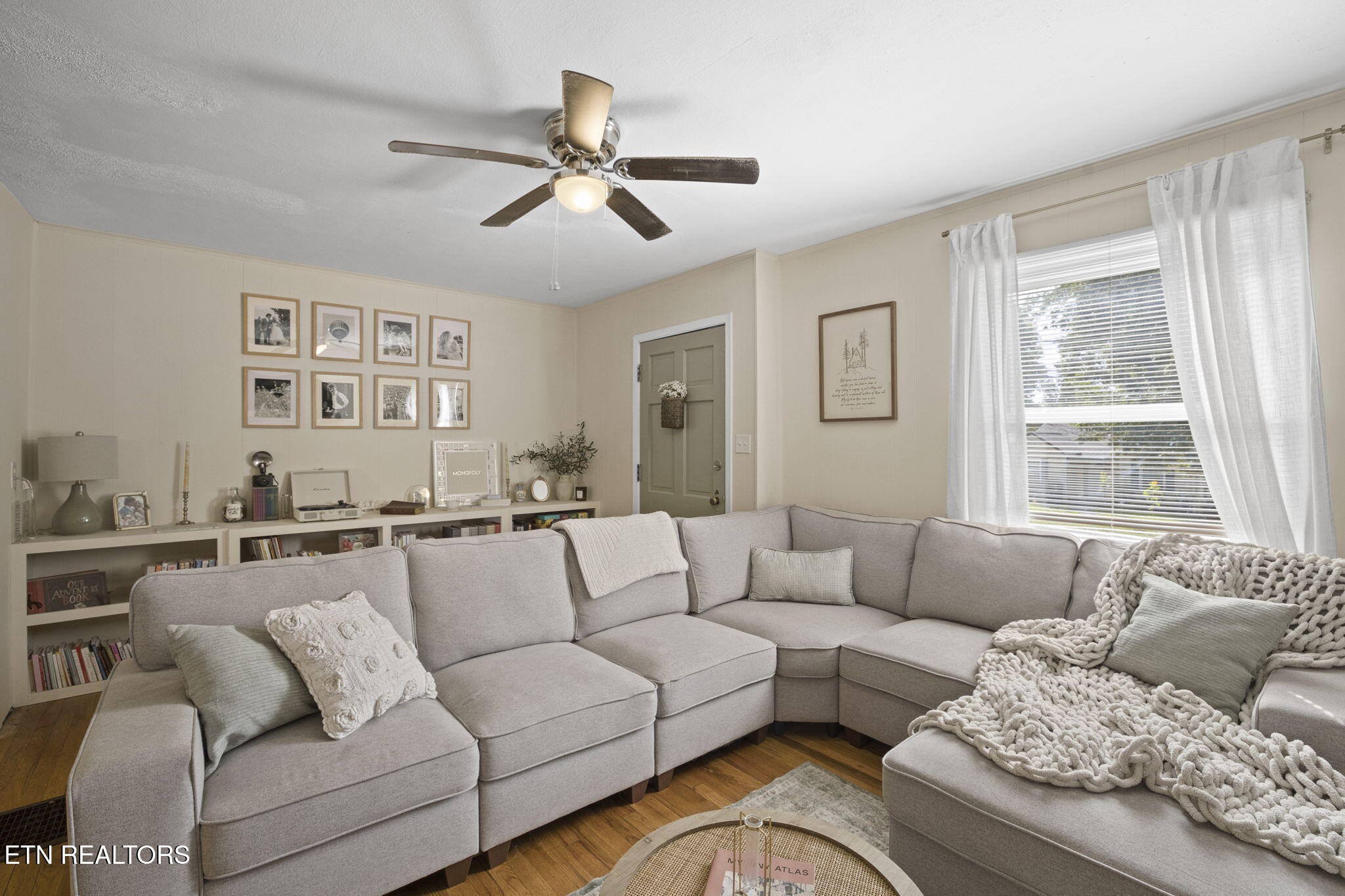2425 Buffat Mill Road Knoxville, TN 37917 - Photo 7 of 30 Gallery Image 7