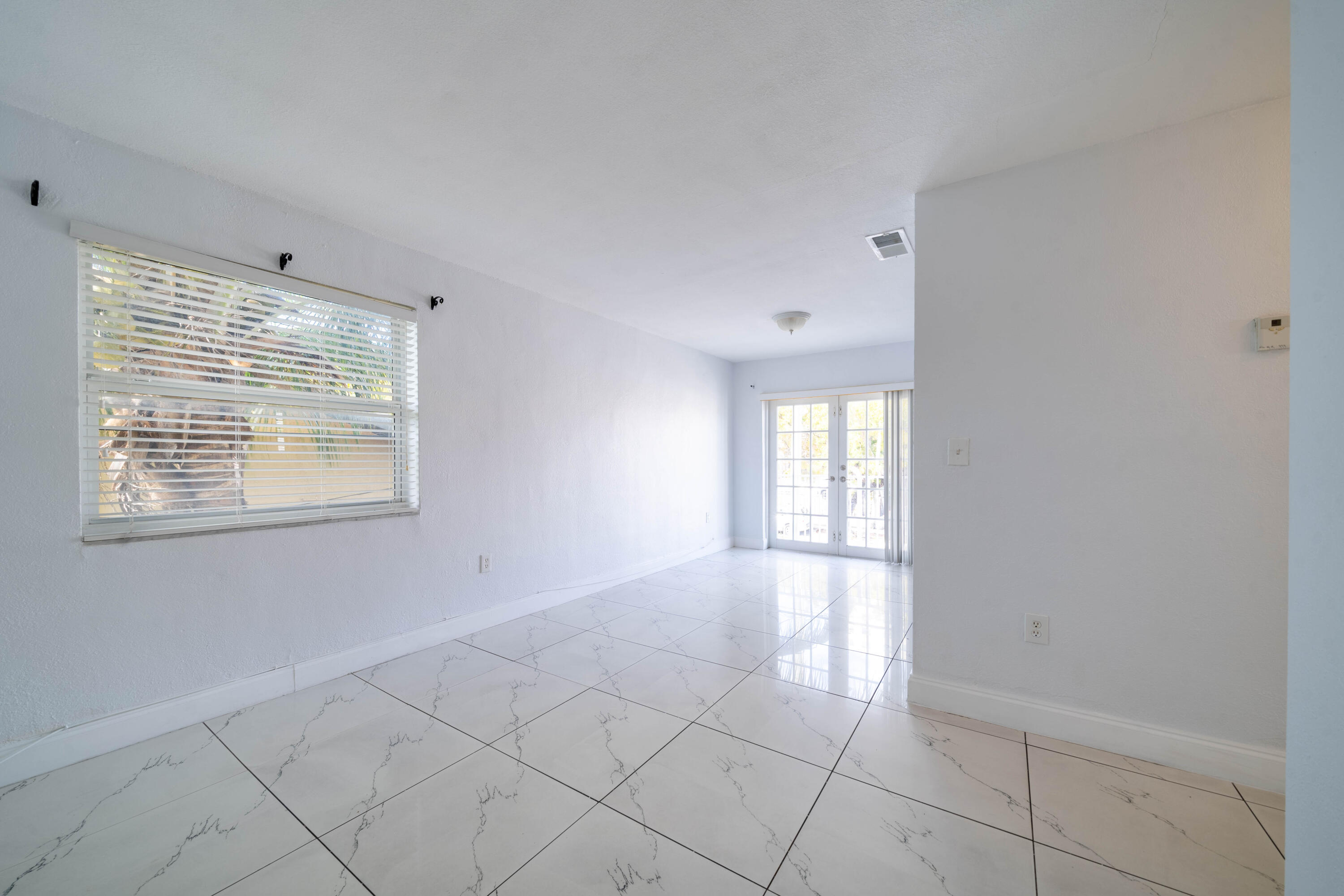 1028 Southwest 2nd Street, Unit 4 Miami, FL 33130 - Photo 22 of 27 21 (1 of 1)