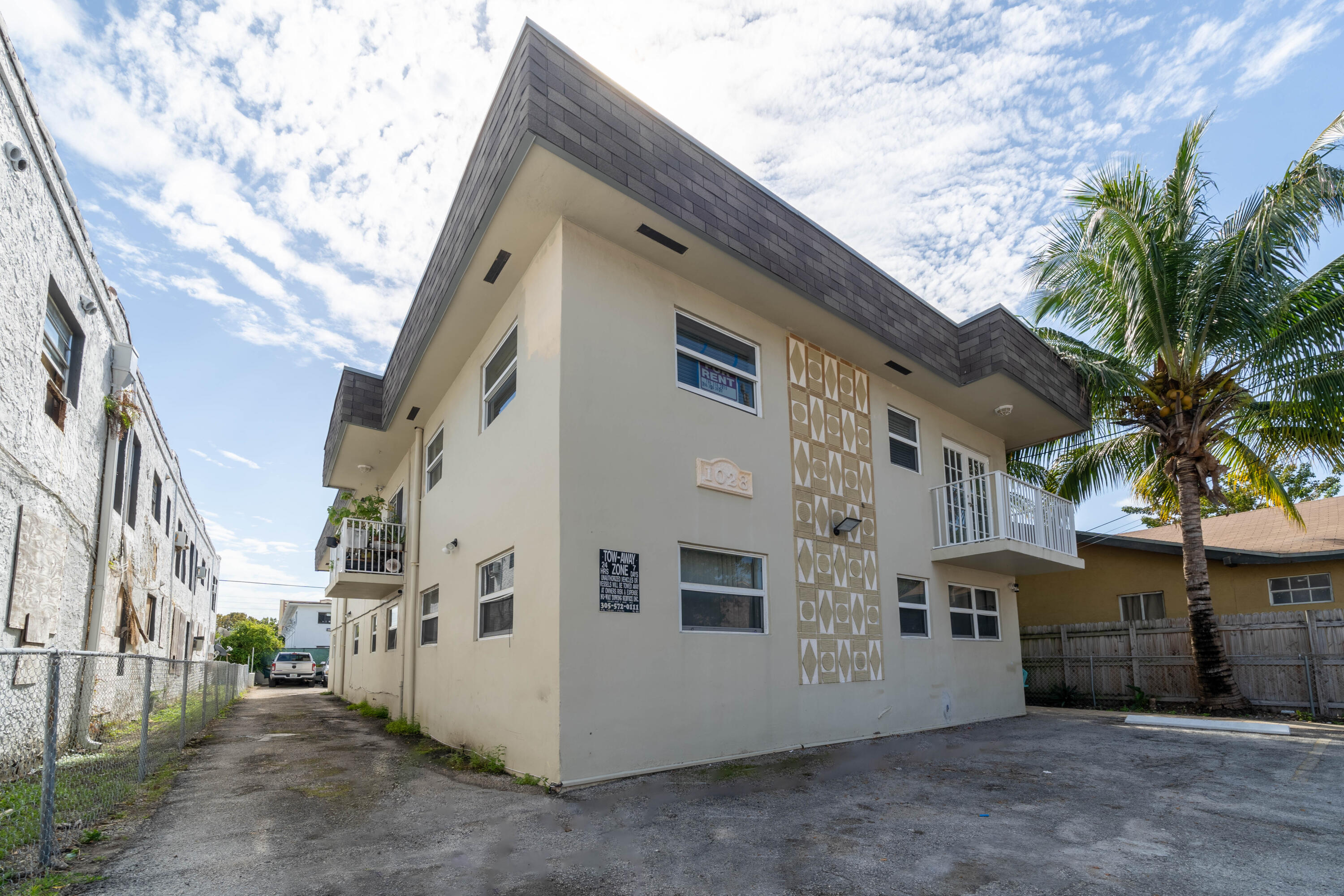 1028 Southwest 2nd Street, Unit 4 Miami, FL 33130 - Photo 26 of 27 27 (1 of 1)