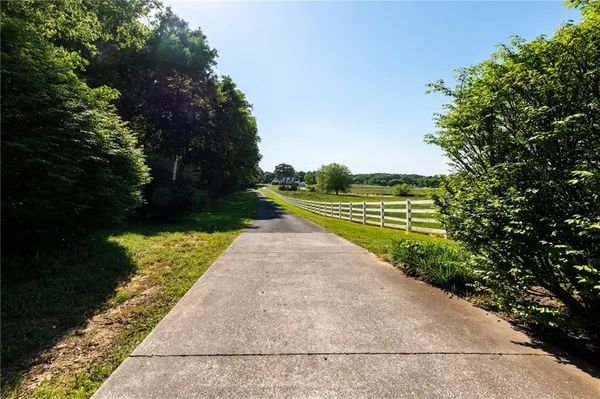 $1,595,000 | 171 School House Road Northeast, Calhoun, GA 30701