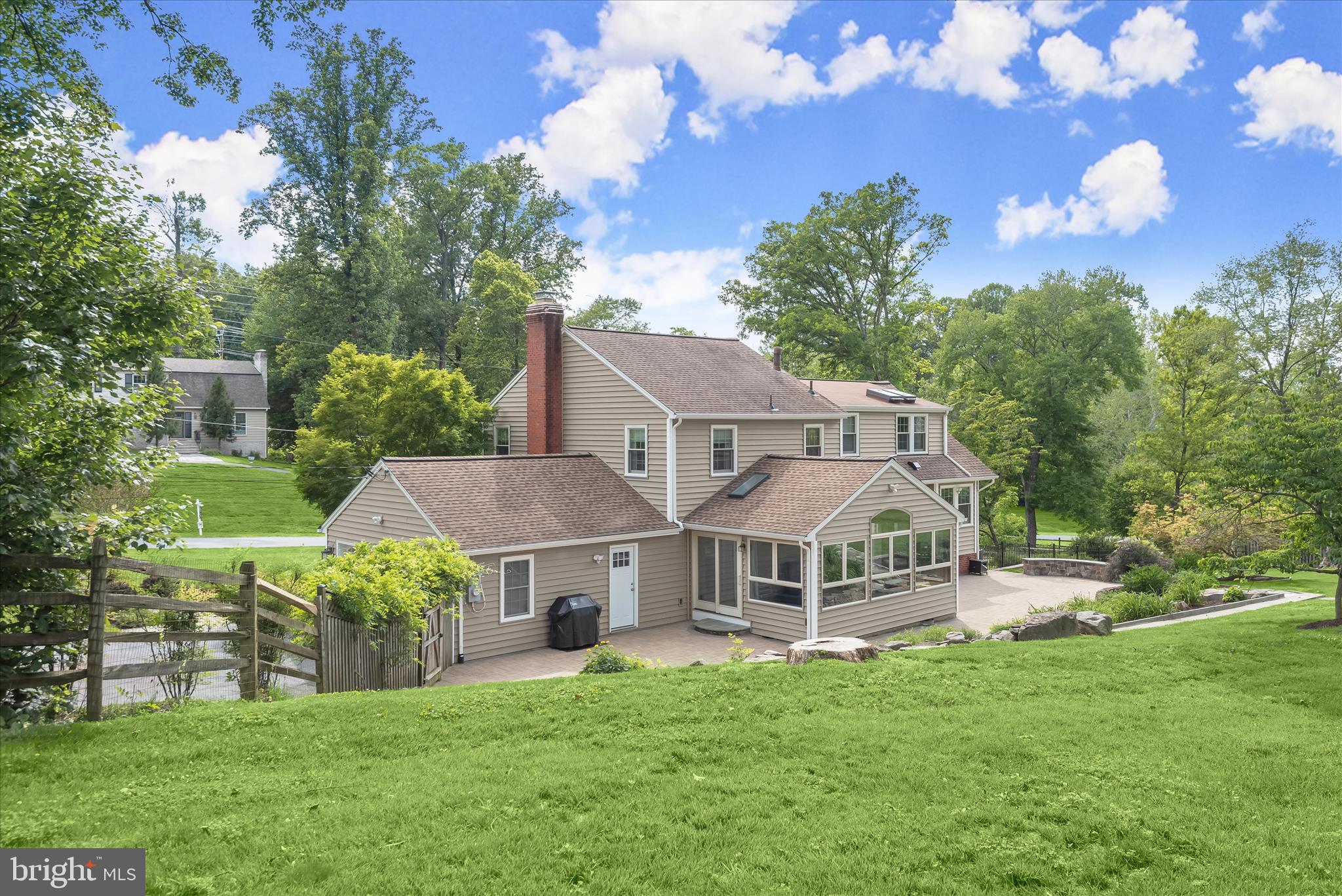 13121 Brandon Way Road Darnestown, MD 20878 - Photo 6 of 11 Rear exterior