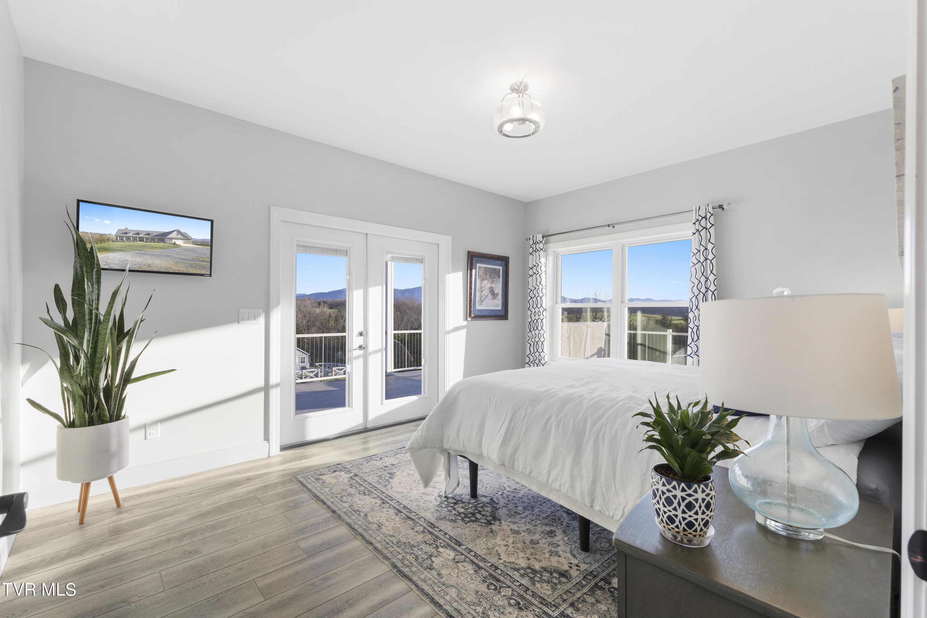 945 West Allens Bridge Road Greeneville, TN 37743 - Photo 15 of 53 15