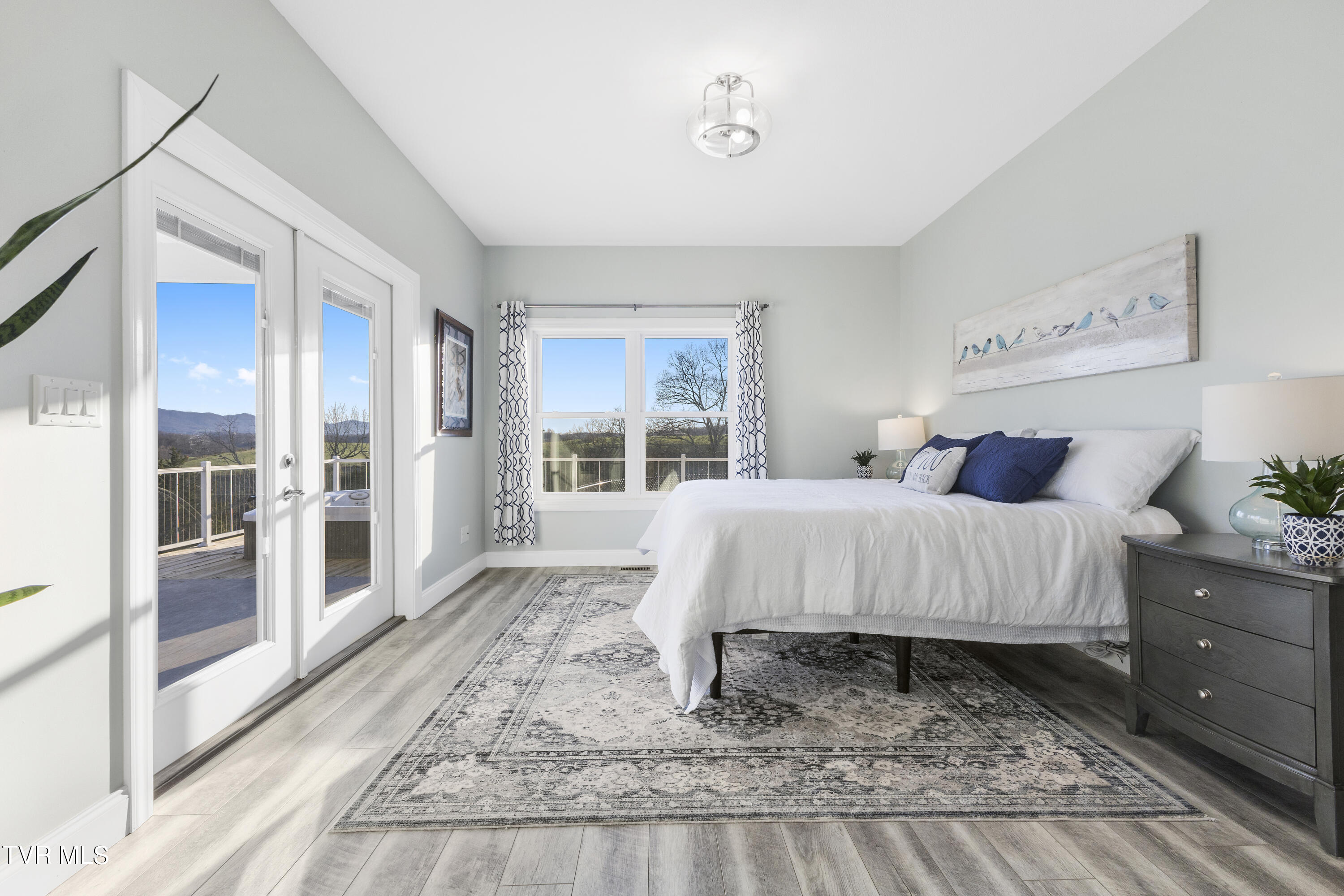 945 West Allens Bridge Road Greeneville, TN 37743 - Photo 16 of 53 16