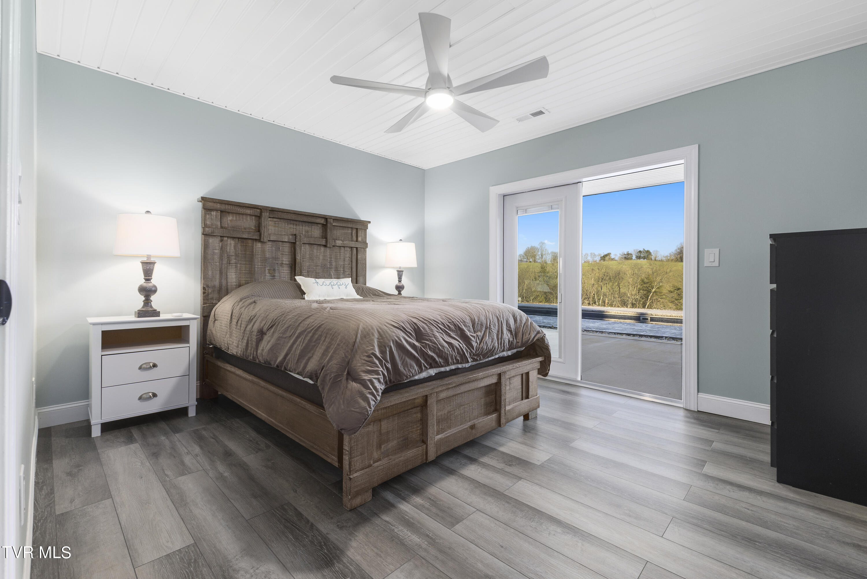 945 West Allens Bridge Road Greeneville, TN 37743 - Photo 29 of 53 29