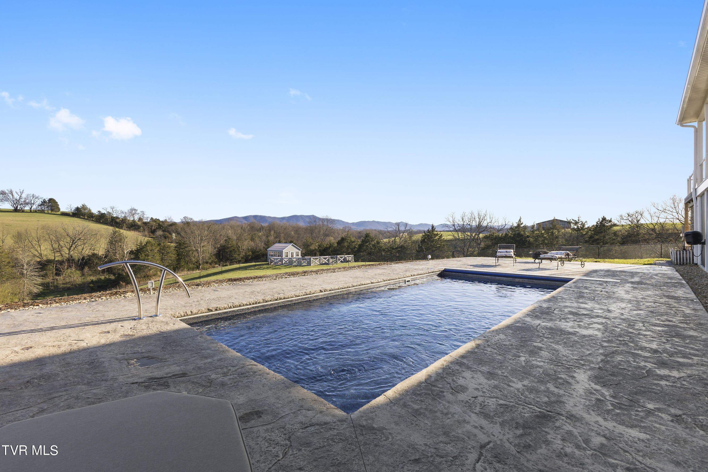 945 West Allens Bridge Road Greeneville, TN 37743 - Photo 40 of 53 40
