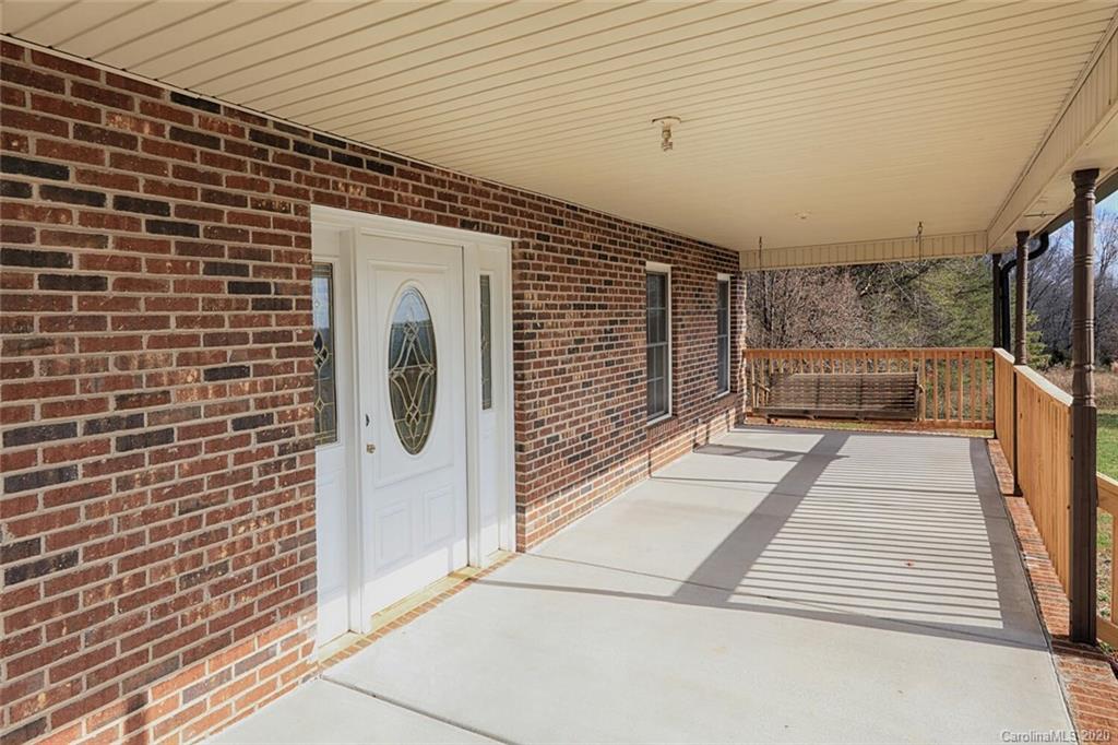 2831 Mathis Church Road Catawba, NC 28609 - Photo 4 of 44 Gallery Image 4