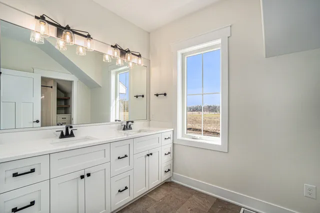 $1,125,000 | 4277 Mason Street, Zeeland, MI 49464