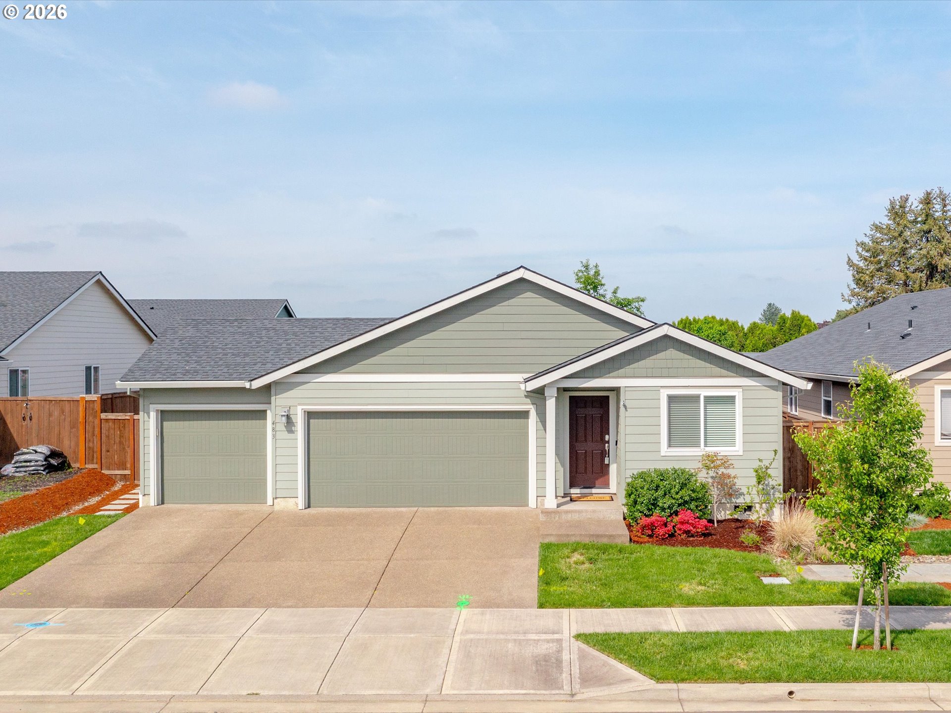 483 Killian Spring Drive Woodburn, OR 97071 - Photo 4 of 43