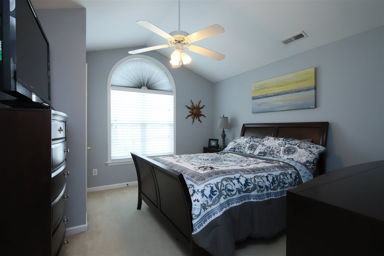 2101 Metacomet Way Raleigh, NC 27604 - Photo 21 of 29 3rd bedroom in the front of the townhouse