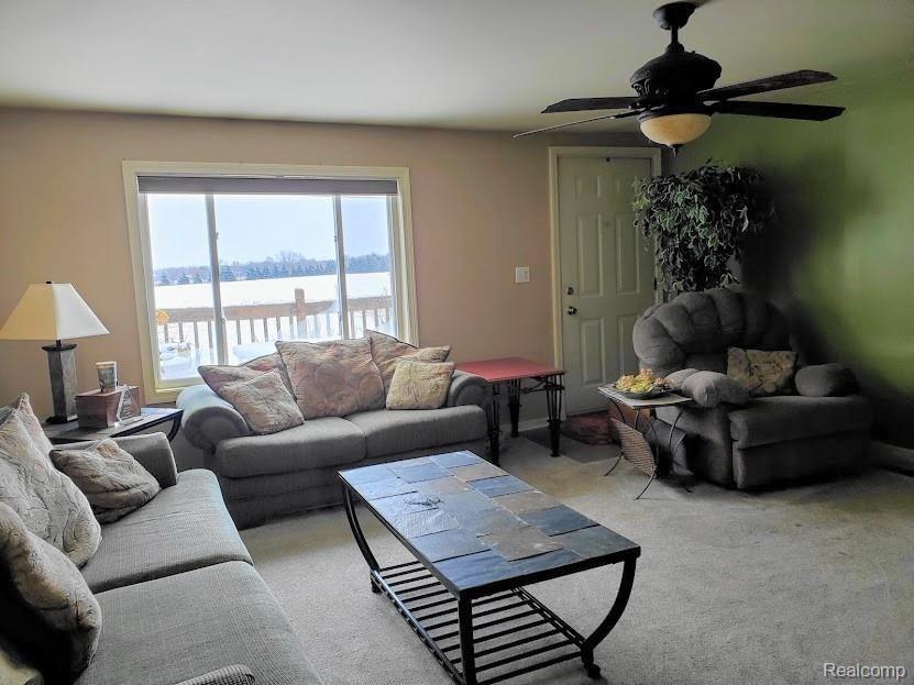 2083 North Morrish Road Flushing, MI 48433 - Photo 4 of 16 Living Room 1.jpg
