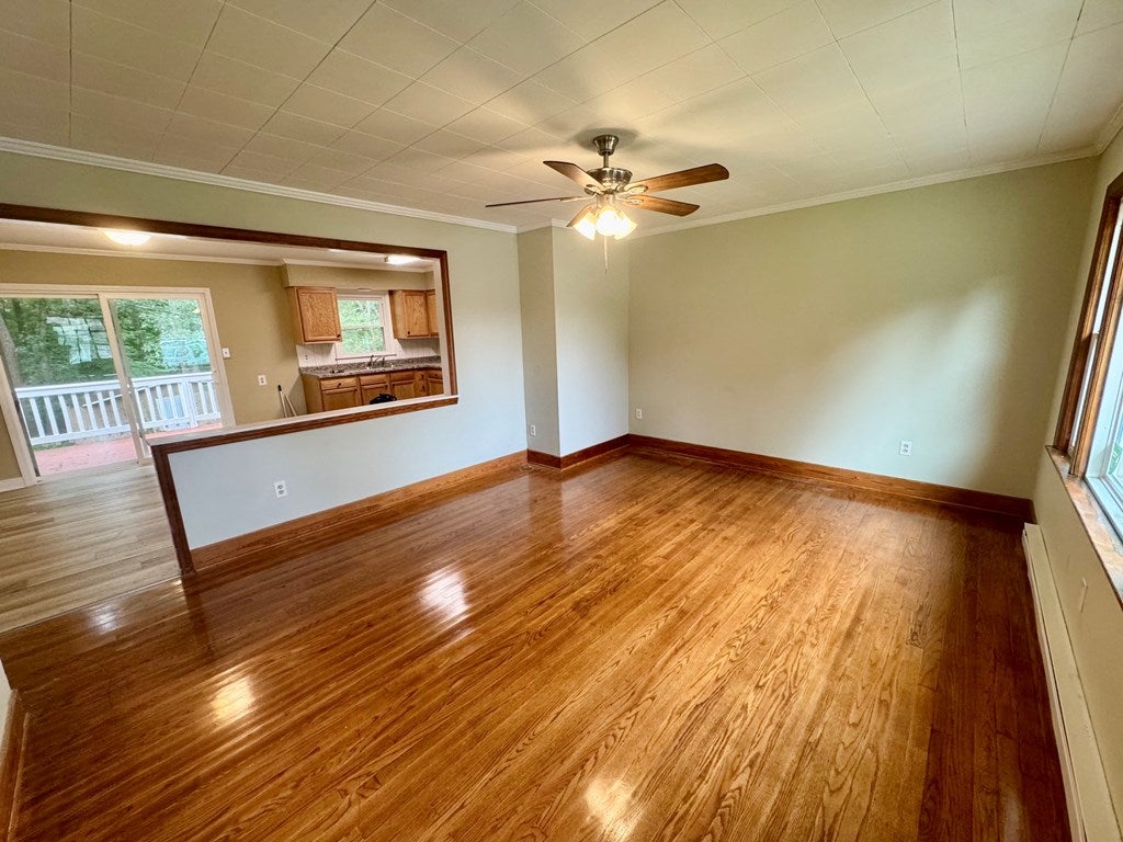 268 Evergreen Road Clarksville, VA 23927 - Photo 4 of 37 268- Kitchen