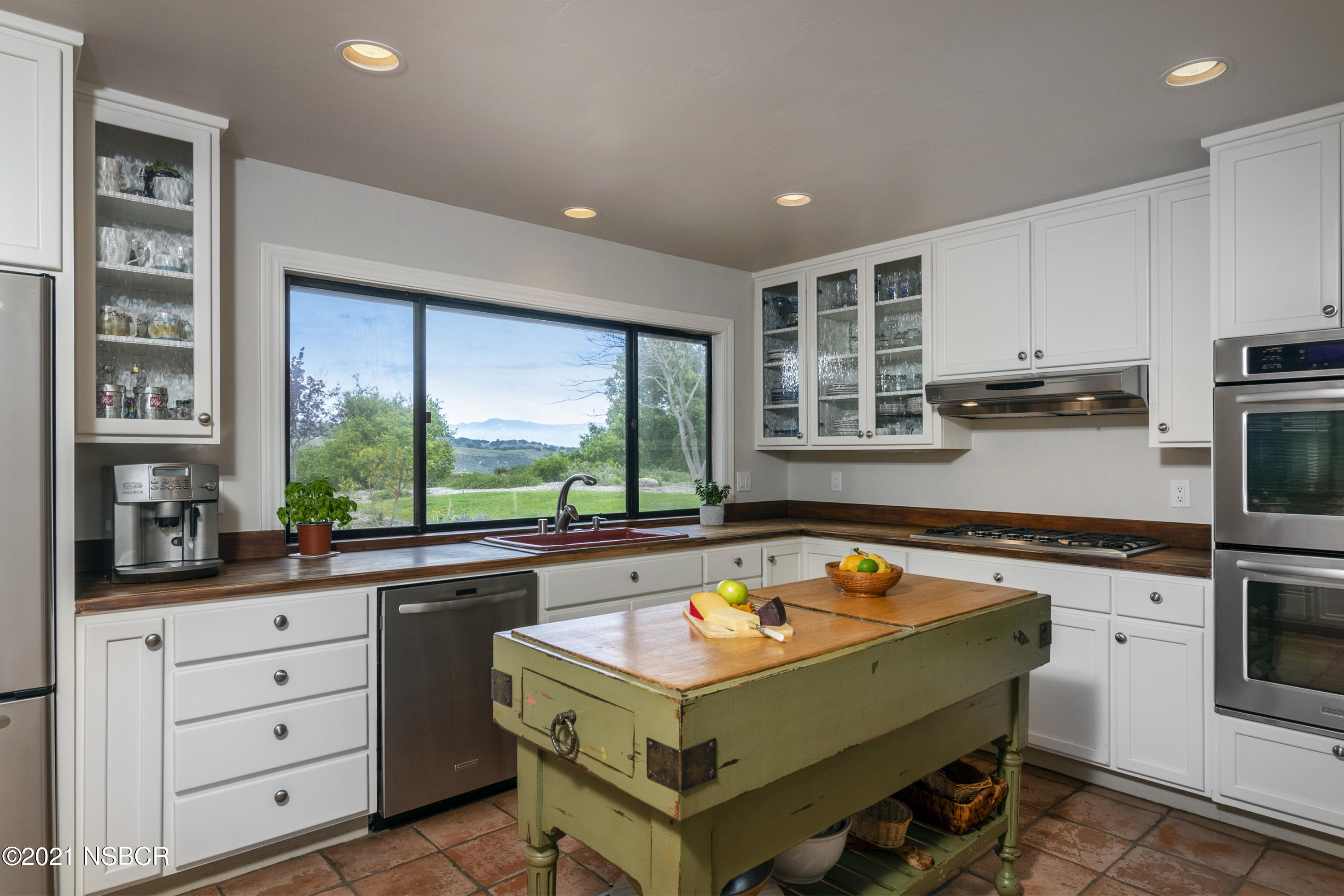 1655 Cougar Ridge Road Buellton, CA 93427 - Photo 8 of 31 _TOM9983