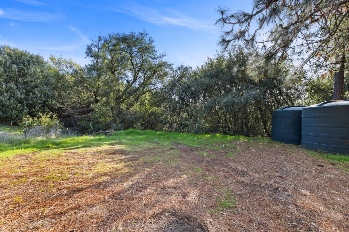 6024 Fullen Road Murphys, CA 95247 - Photo 8 of 9 Gallery Image 8