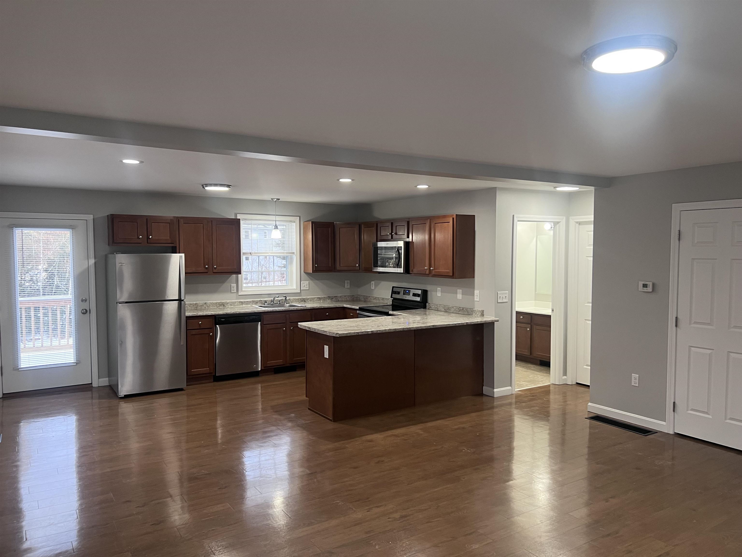 8 A Red Oak Way Boscawen, NH 03303 - Photo 8 of 24