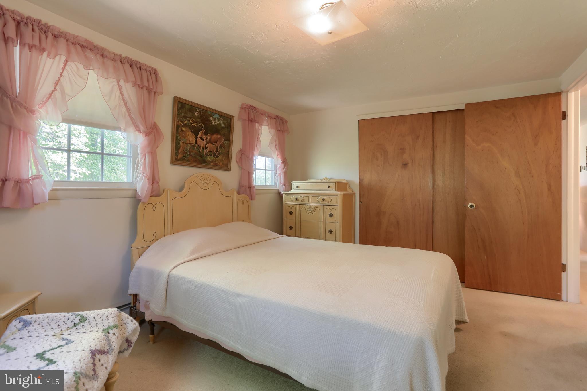 445 Cassel Road Manchester, PA 17345 - Photo 18 of 32 Gallery Image 18