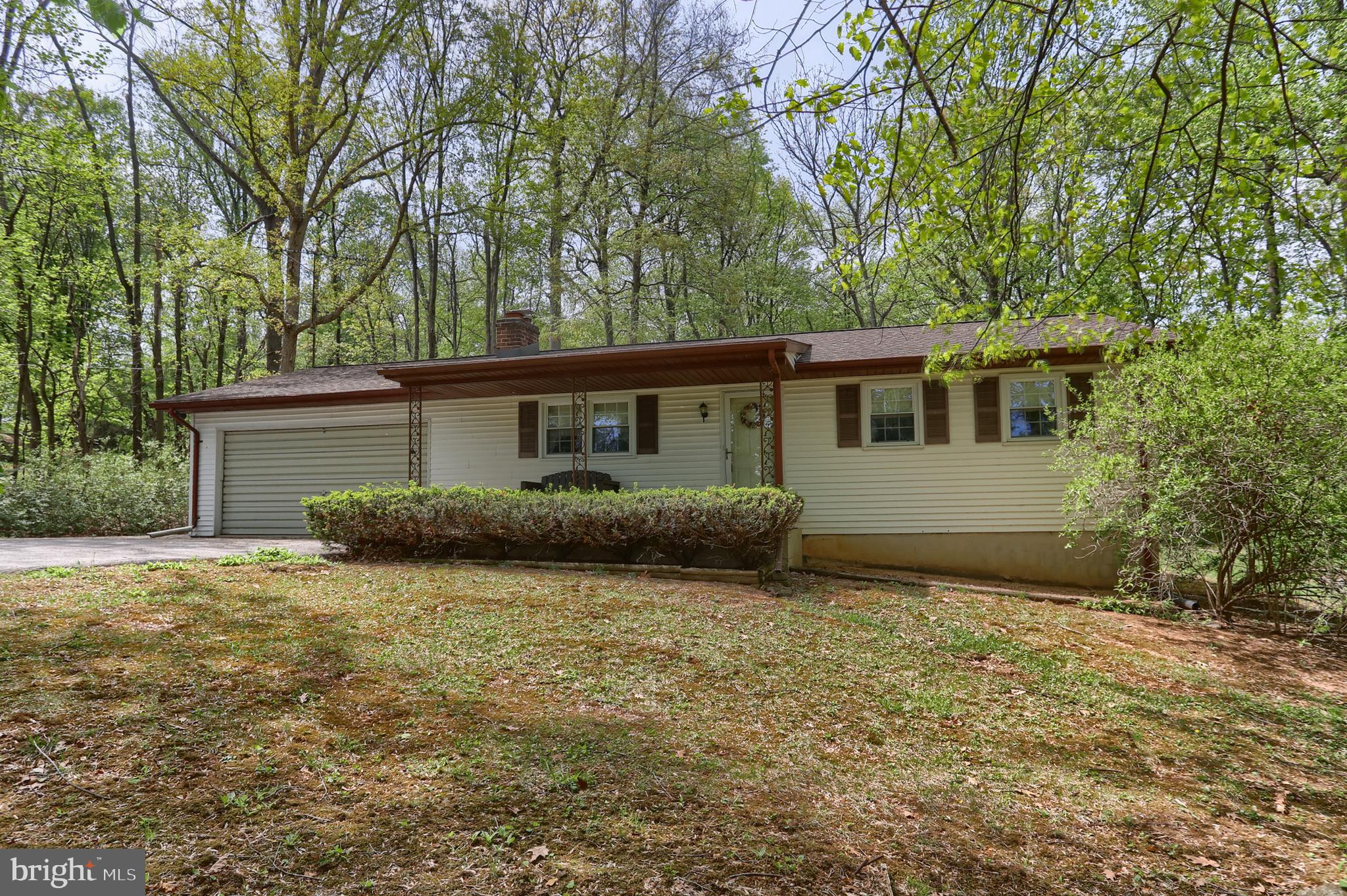 445 Cassel Road Manchester, PA 17345 - Photo 5 of 32 Gallery Image 5