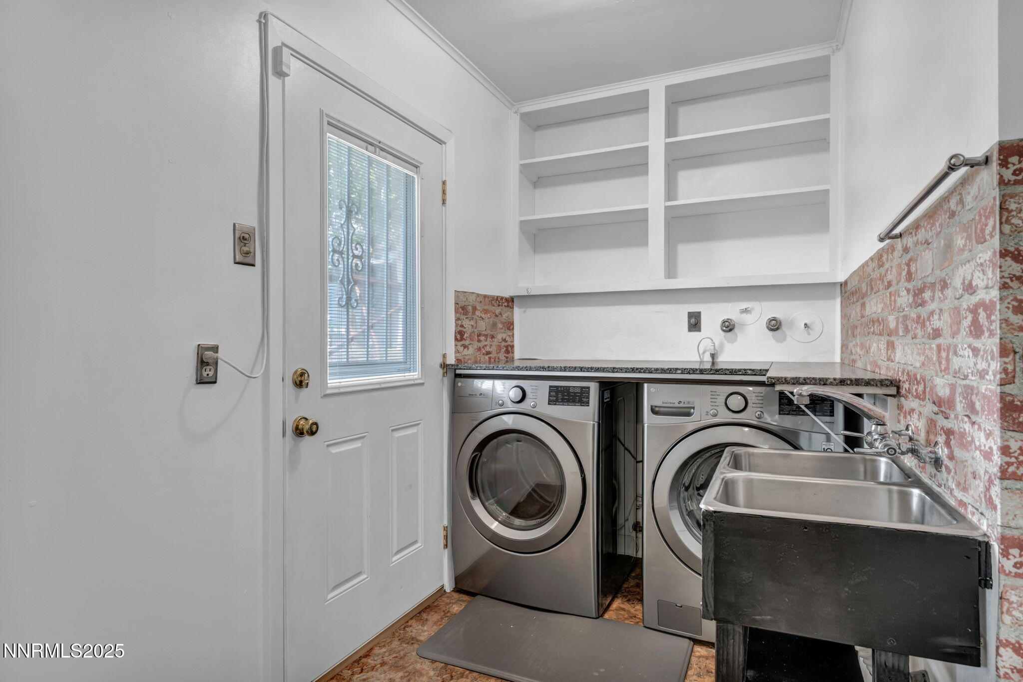 3570 West 7th Street Reno, NV 89503 - Photo 28 of 45 a utility room with dryer and washer