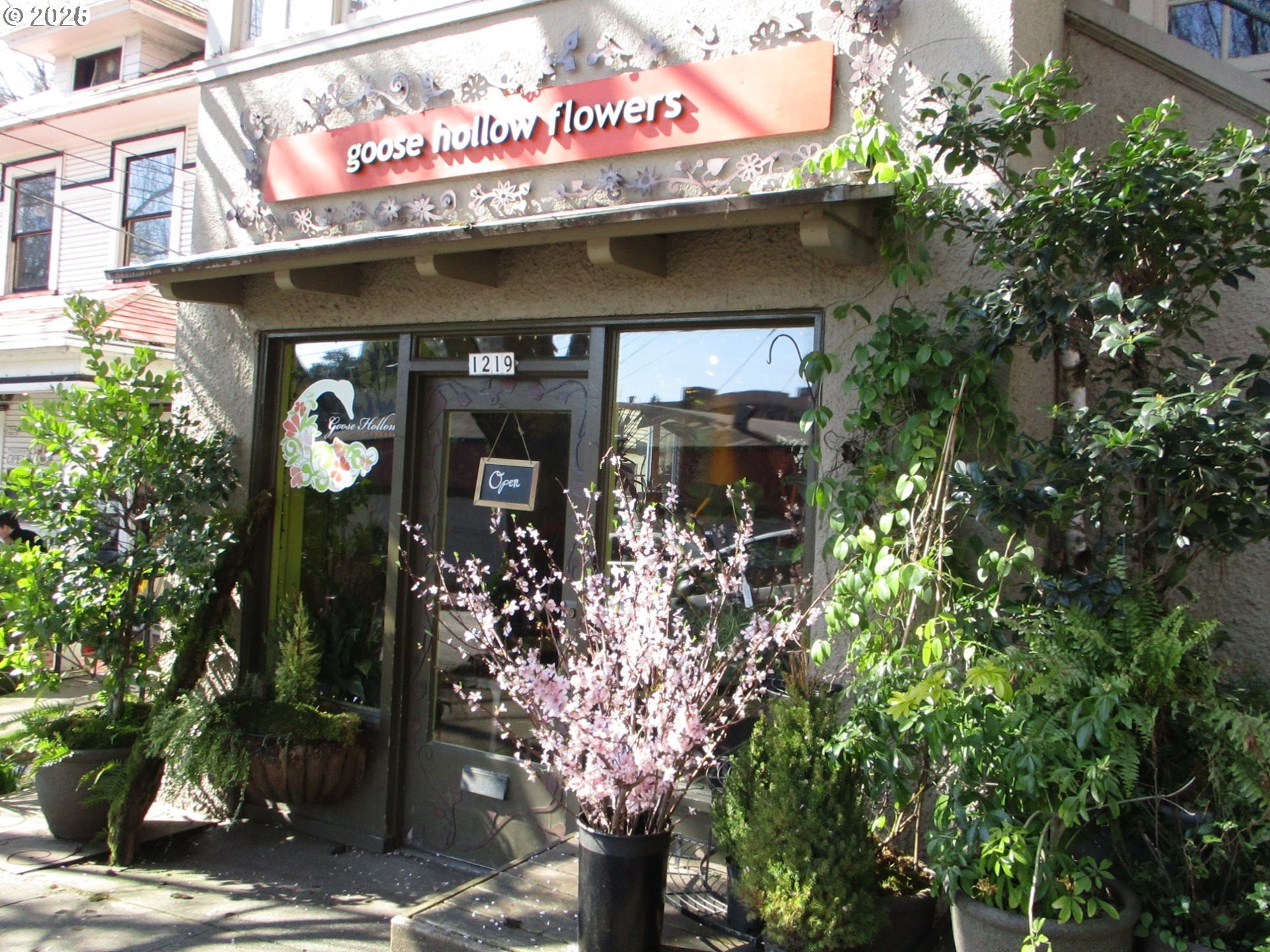 2020 Southwest Main Street, Unit 405 Portland, OR 97205 - Photo 21 of 35