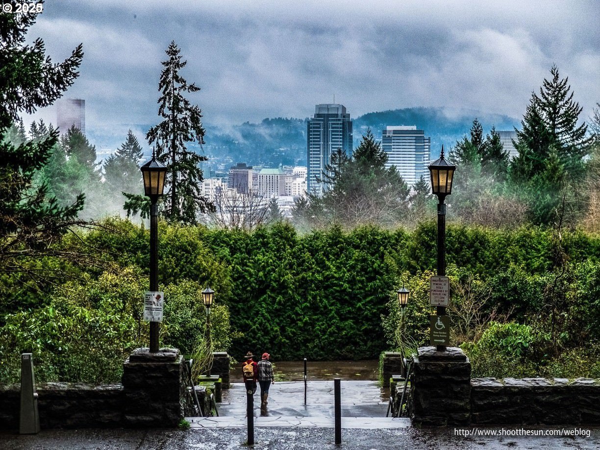 2020 Southwest Main Street, Unit 405 Portland, OR 97205 - Photo 23 of 35