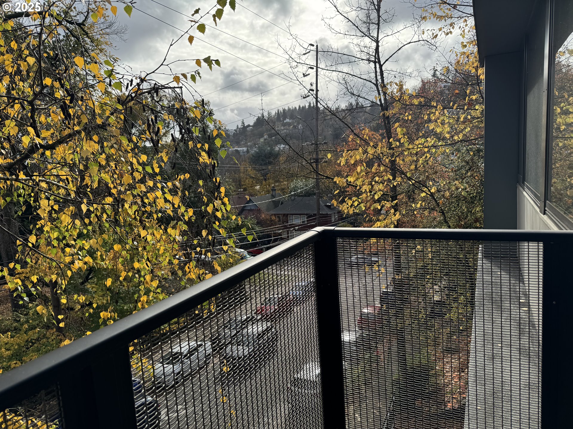 2020 Southwest Main Street, Unit 405 Portland, OR 97205 - Photo 31 of 35