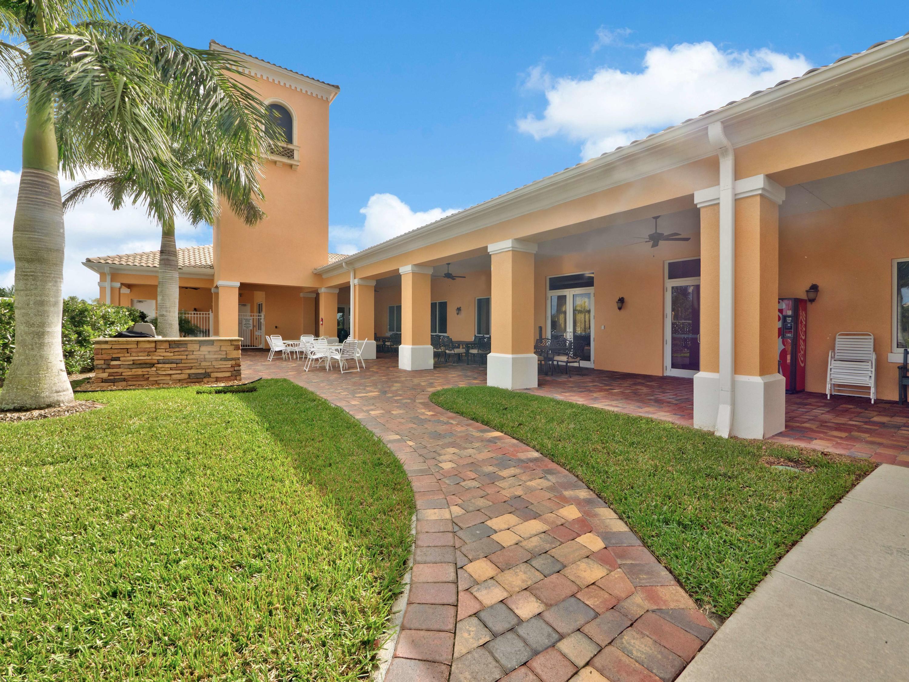 11378 Southwest Rockingham Drive Port St. Lucie, FL 34987 - Photo 37 of 83 063