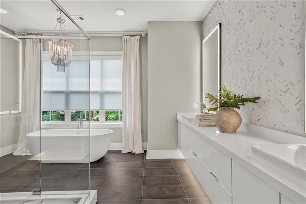 574 Boulevard Place Northeast, Unit 12 Atlanta, GA 30308 - Photo 17 of 36 Gallery Image 17