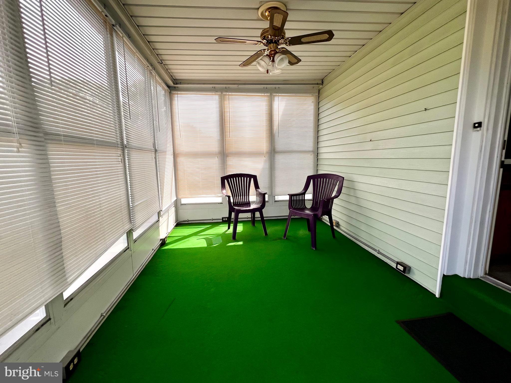 949 West Trindle Road Mechanicsburg, PA 17055 - Photo 27 of 41 Enclosed Porch