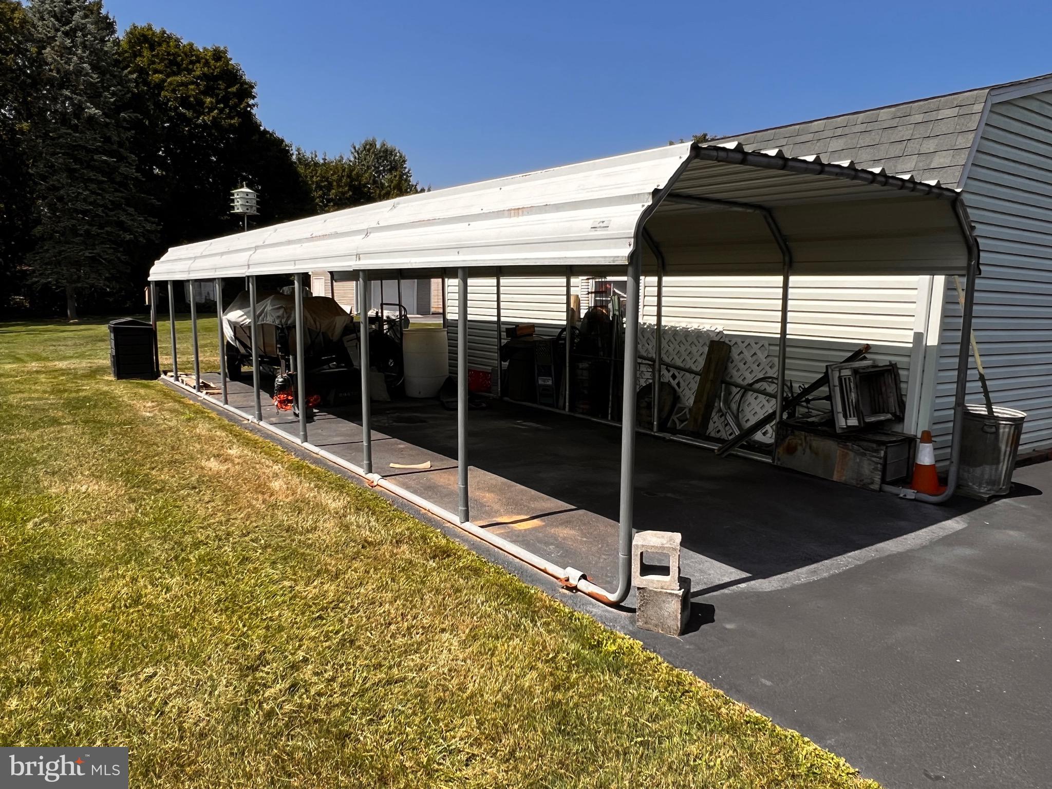 949 West Trindle Road Mechanicsburg, PA 17055 - Photo 40 of 41 Carport