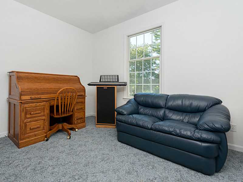 28 Mattity Road North Smithfield, RI 02896 - Photo 17 of 25 Bedroom.