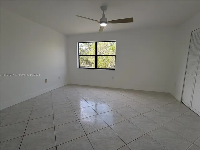 $2,450 | 10245 Northwest 9th St Circle, Unit 2109, Miami, FL 33172