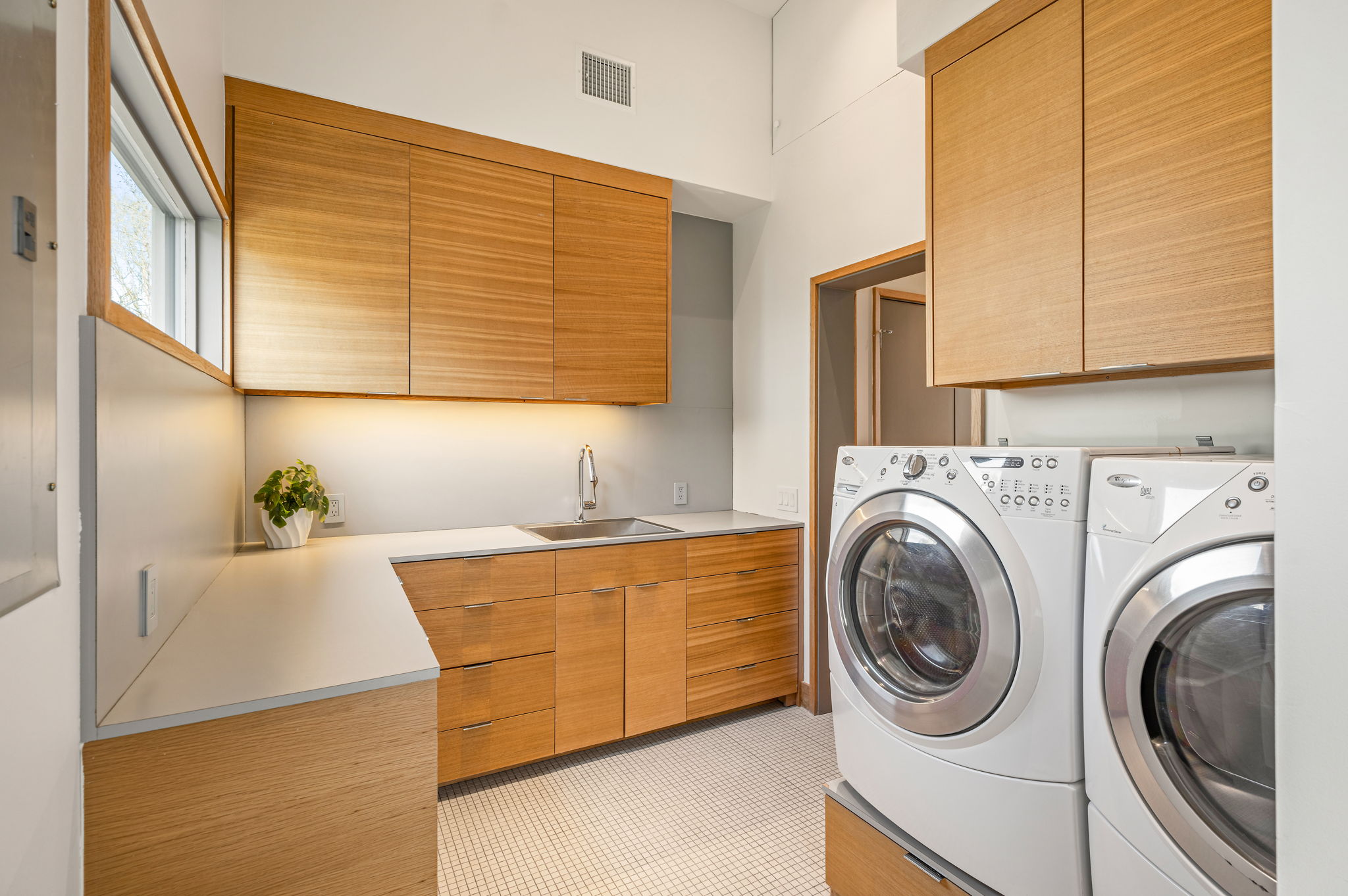 3801 Petes Path Austin, TX 78731 - Photo 17 of 40