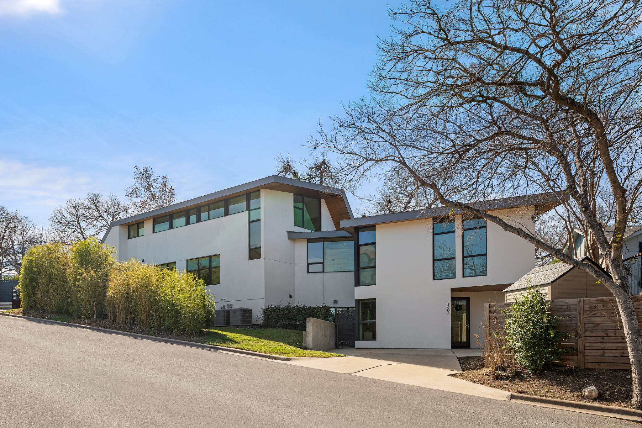 3801 Petes Path Austin, TX 78731 - Photo 2 of 40