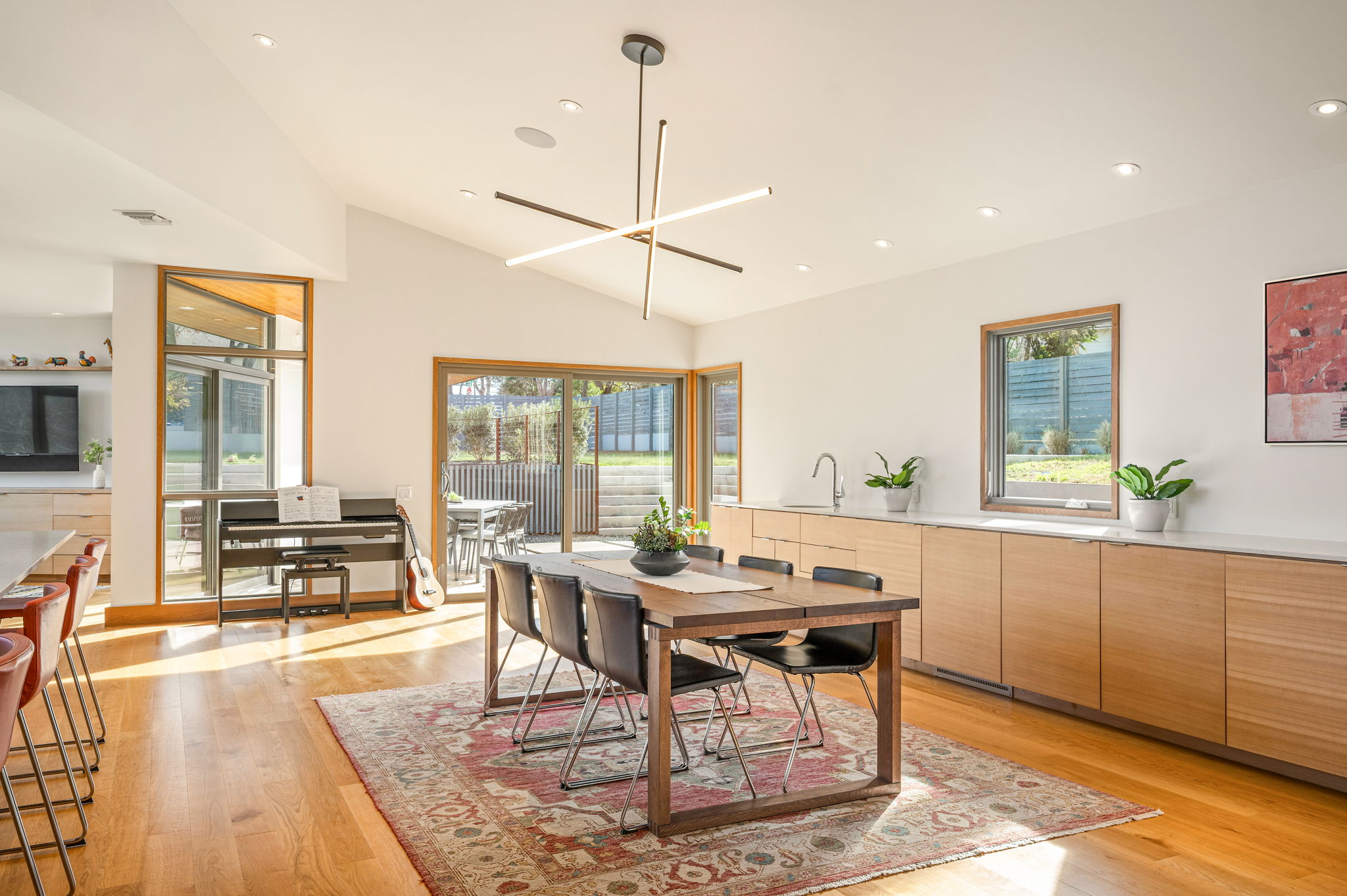 3801 Petes Path Austin, TX 78731 - Photo 9 of 40