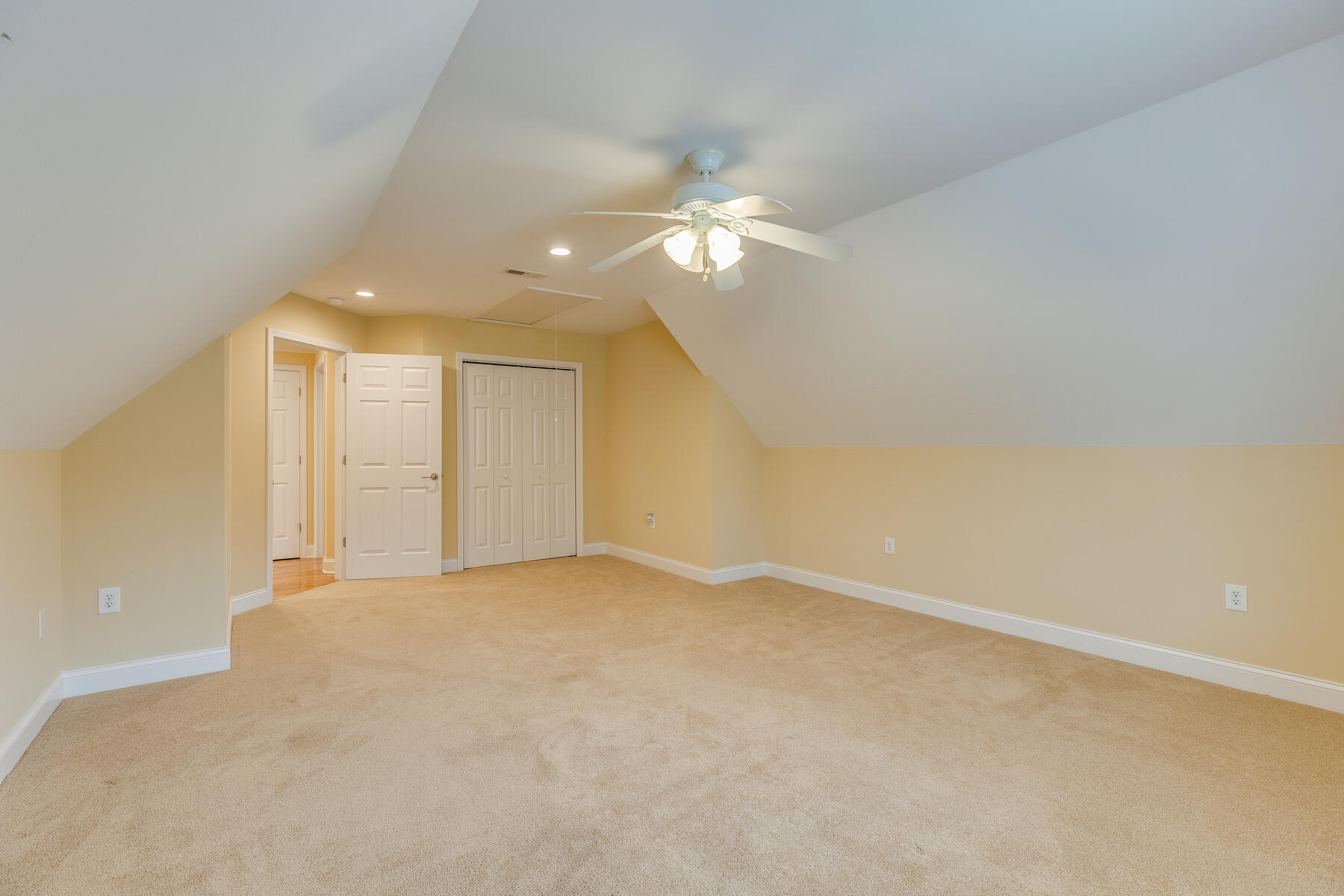 5206 Caintuck Road Kingsport, TN 37664 - Photo 54 of 76 054