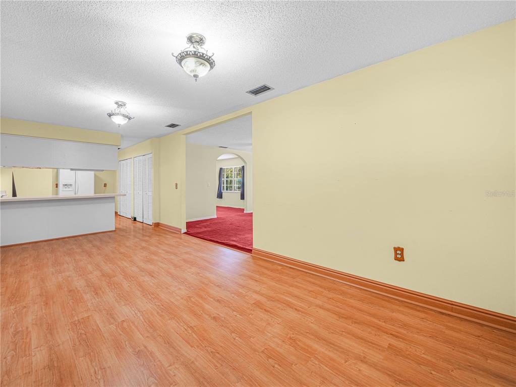 2702 Brock Road Plant City, FL 33565 - Photo 6 of 20 Gallery Image 6