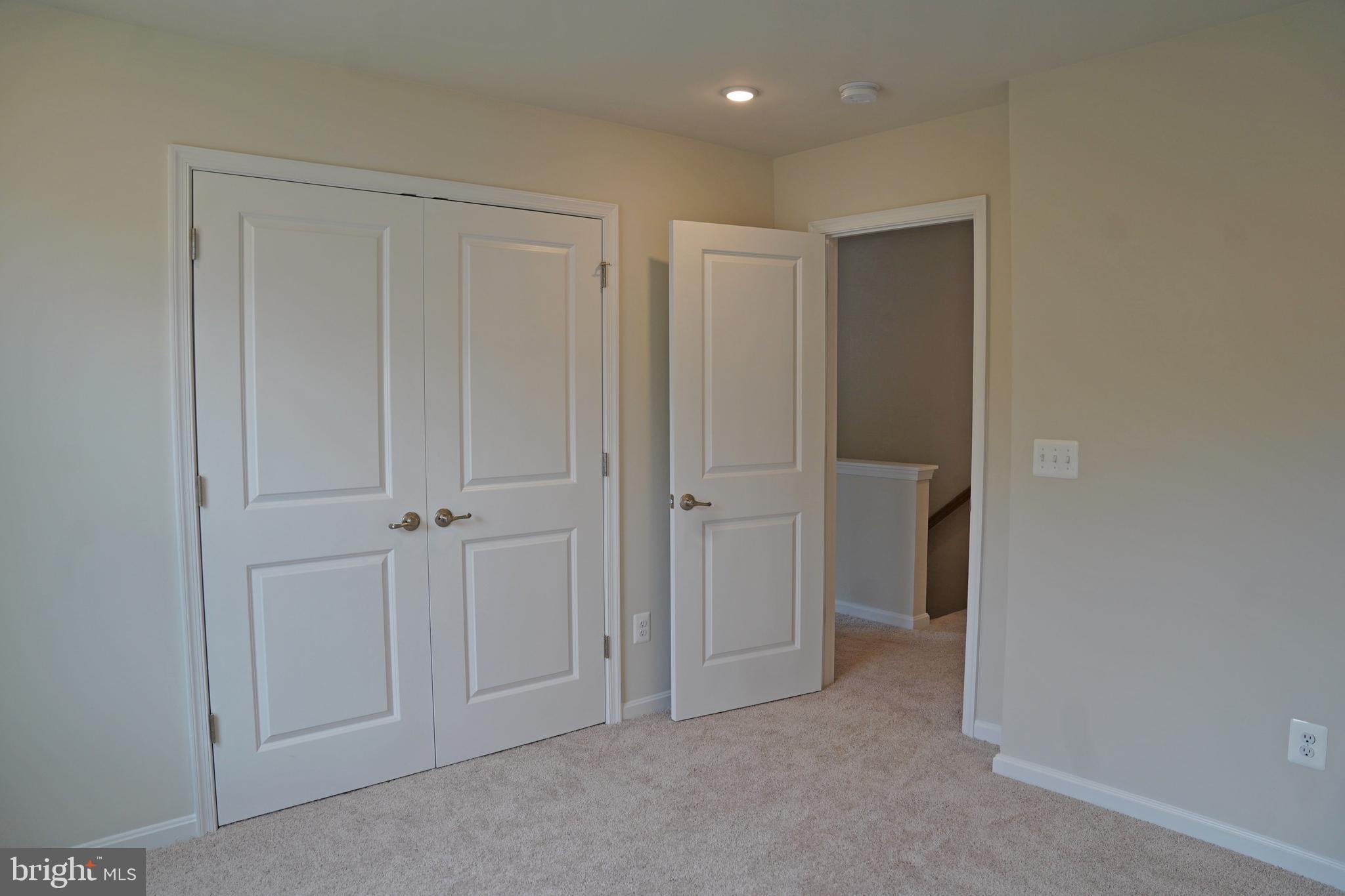 263 Ellery Street Ranson, WV 25438 - Photo 19 of 38 a view of an empty room