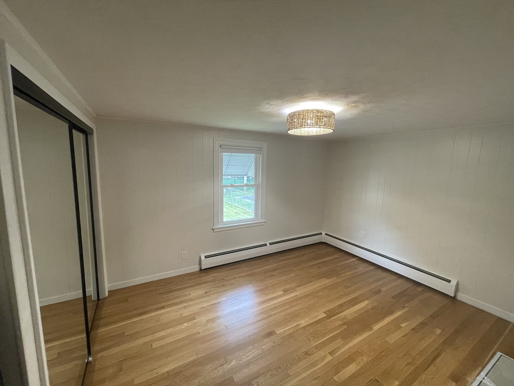 19 Atlanta Street, Unit 1 Worcester, MA 01604 - Photo 9 of 18