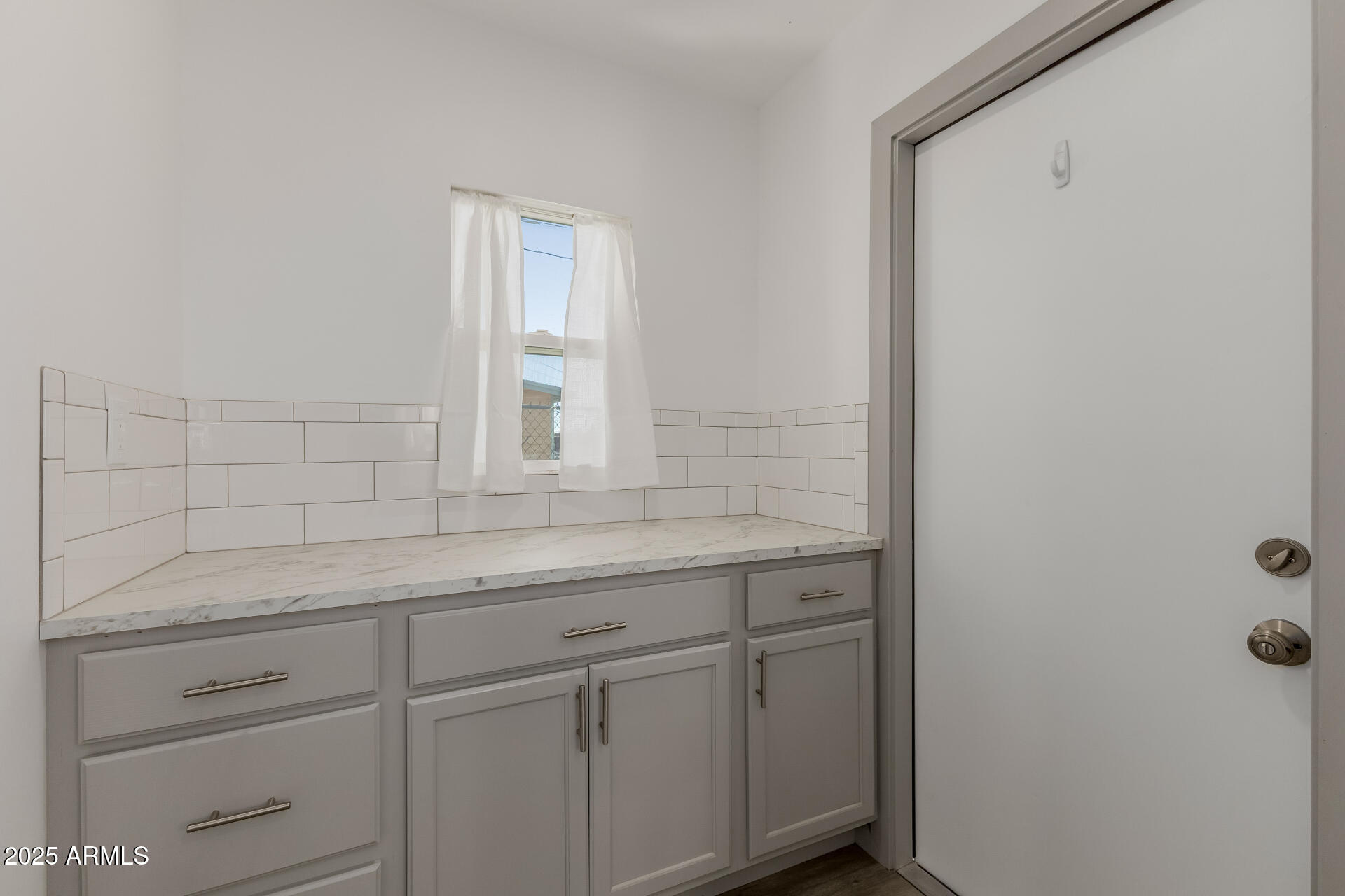 3743 East Taylor Street Phoenix, AZ 85008 - Photo 14 of 18 Laundry Room