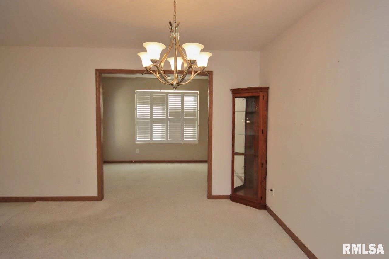 1424 Fairview Court Pekin, IL 61554 - Photo 21 of 56
