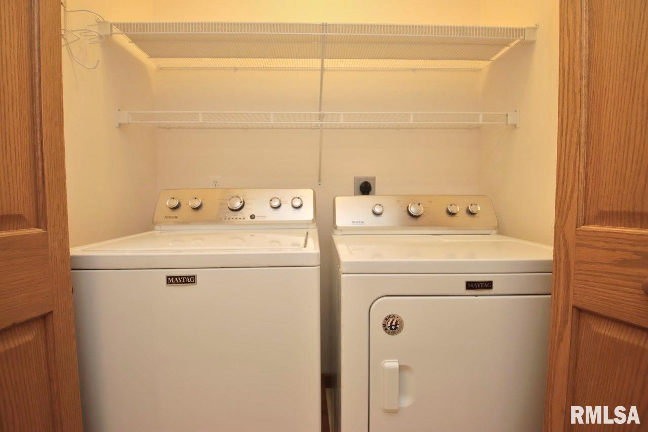 1424 Fairview Court Pekin, IL 61554 - Photo 36 of 56