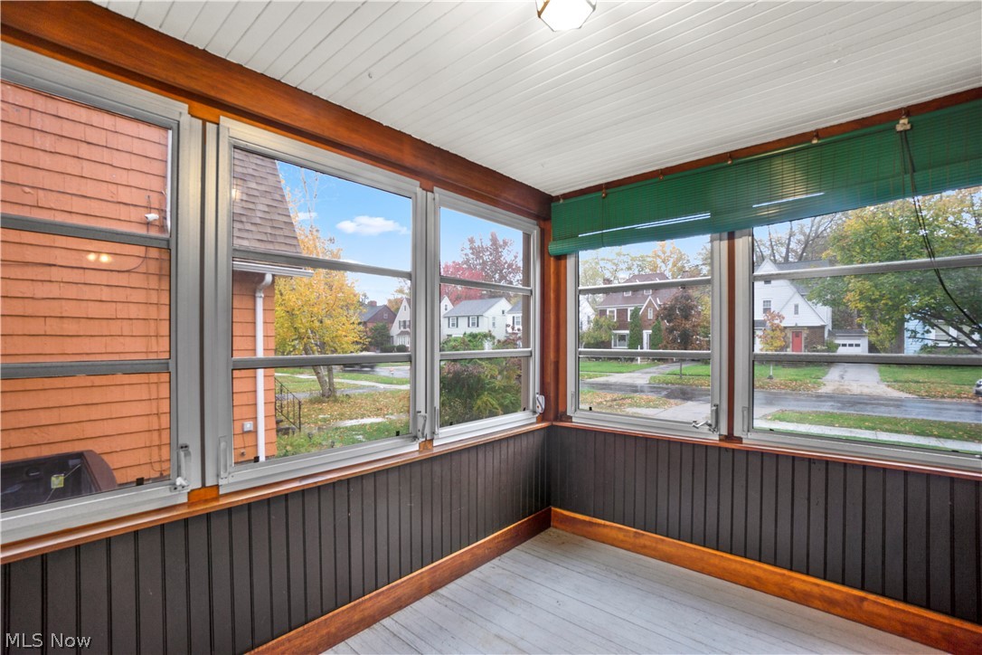 906 Cambridge Road Cleveland Heights, OH 44121 - Photo 19 of 23