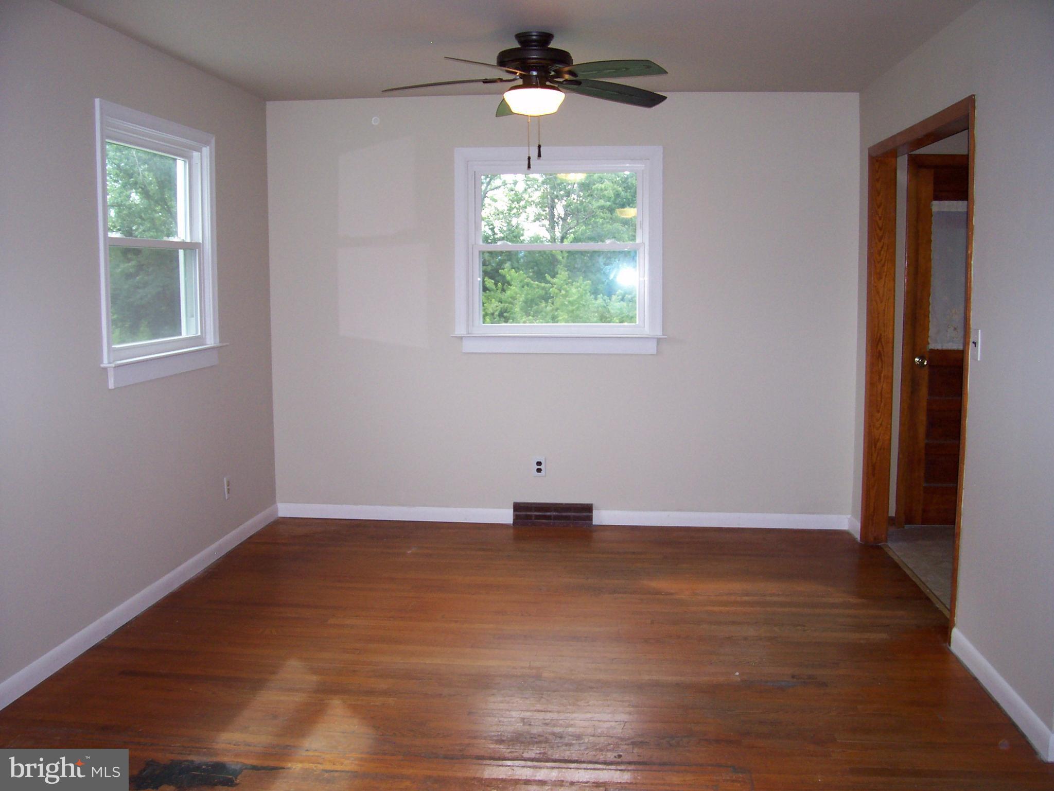 22345 St Louis Road Middleburg, VA 20117 - Photo 5 of 26 Dining Room