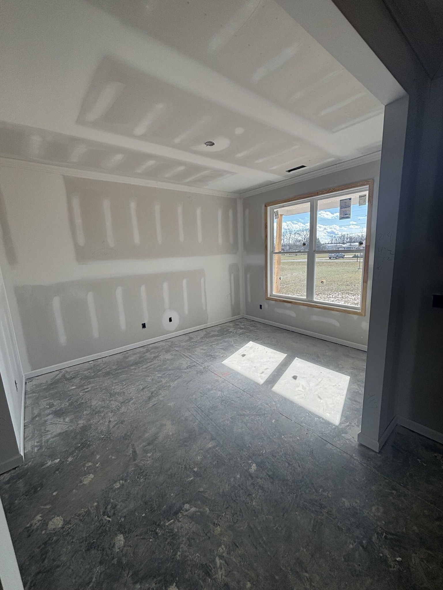 0 Joe Rowlin Road Christiana, TN 37037 - Photo 6 of 11 an empty room with windows