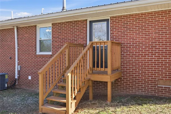 $299,900 | 308 West South 5th Street, Seneca, SC 29678