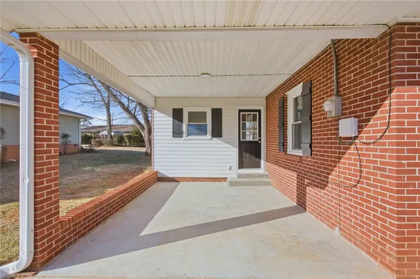 $299,900 | 308 West South 5th Street, Seneca, SC 29678