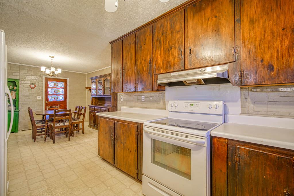 461 Glenn Springs Road Pacolet, SC 29372 - Photo 3 of 31