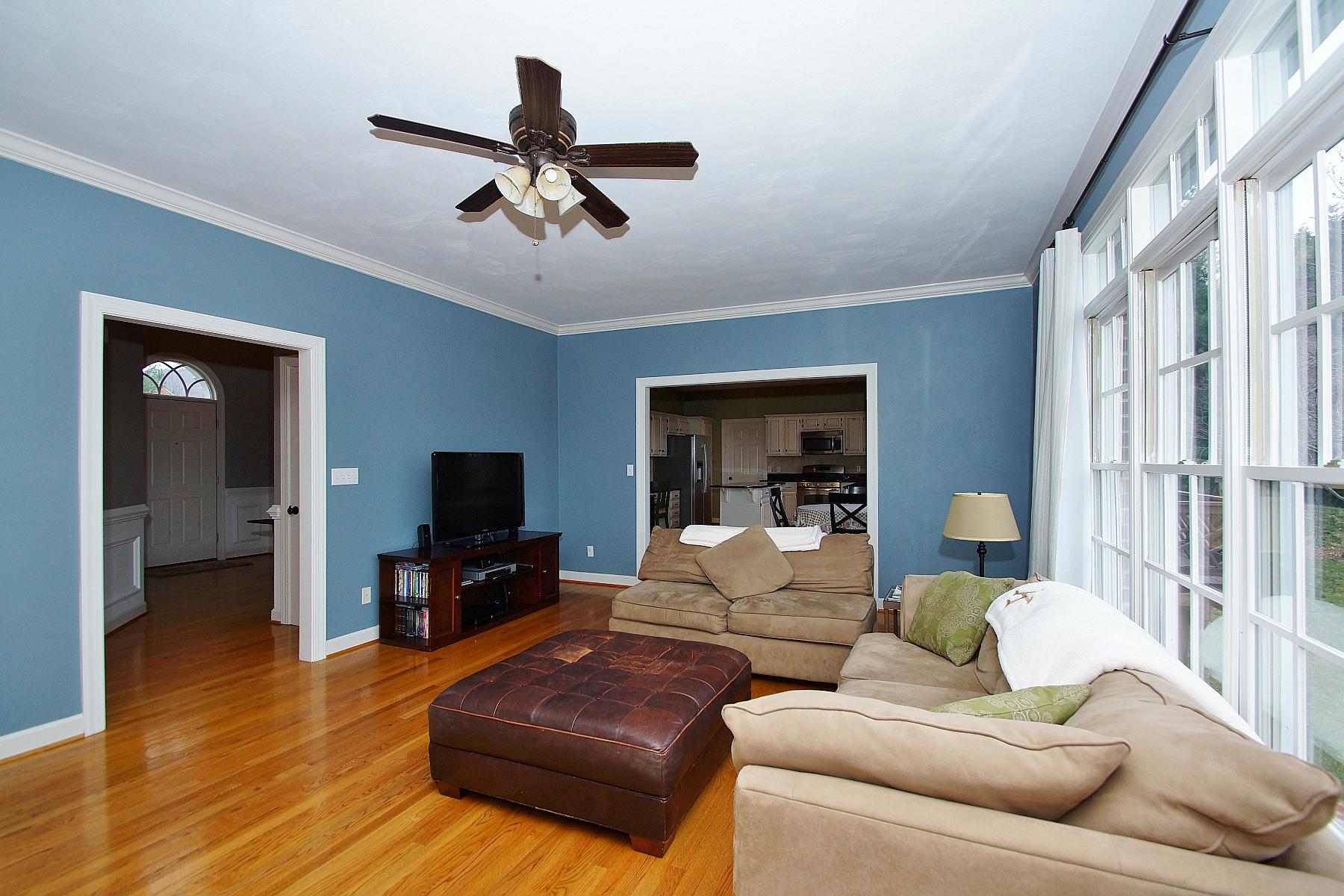 6001 Sulgrave Road Roanoke, VA 24018 - Photo 15 of 81 dsc04038.jpg