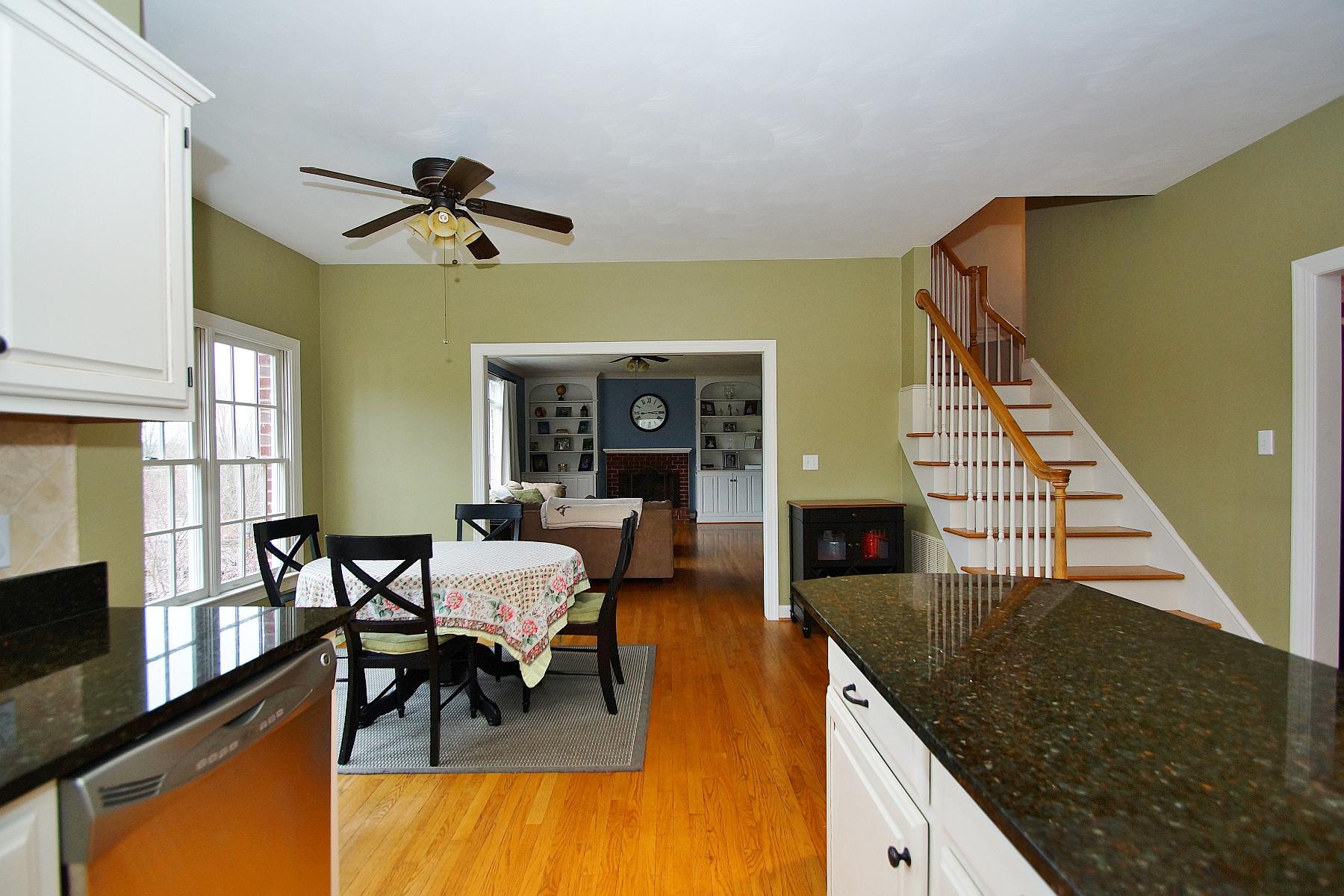 6001 Sulgrave Road Roanoke, VA 24018 - Photo 25 of 81 dsc04061.jpg